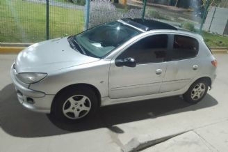 Peugeot 206 Usado en Mendoza