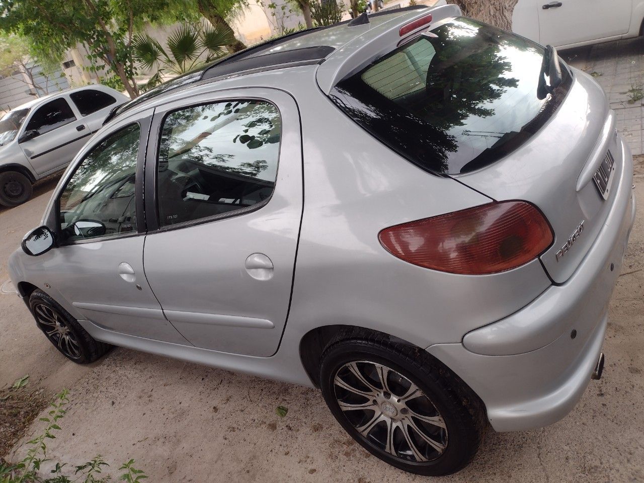 Peugeot 206 Usado en Mendoza, deRuedas