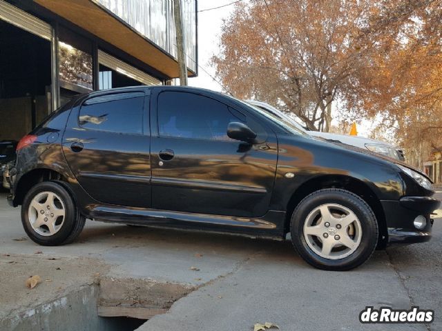 Peugeot 206 Usado en Mendoza, deRuedas