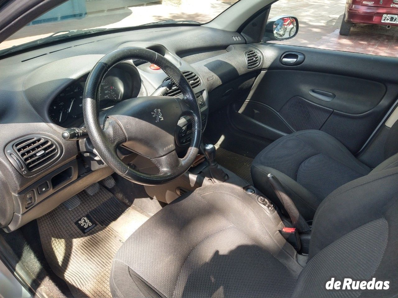 Peugeot 206 Usado en Mendoza, deRuedas