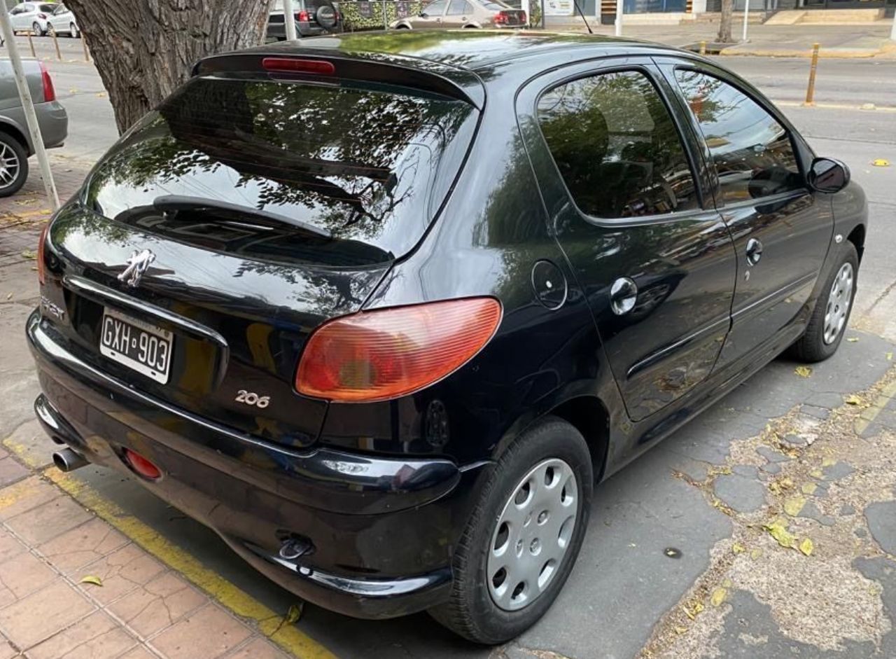 Peugeot 206 Usado en Mendoza, deRuedas