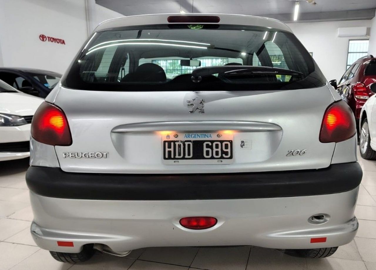 Peugeot 206 Usado en Mendoza, deRuedas