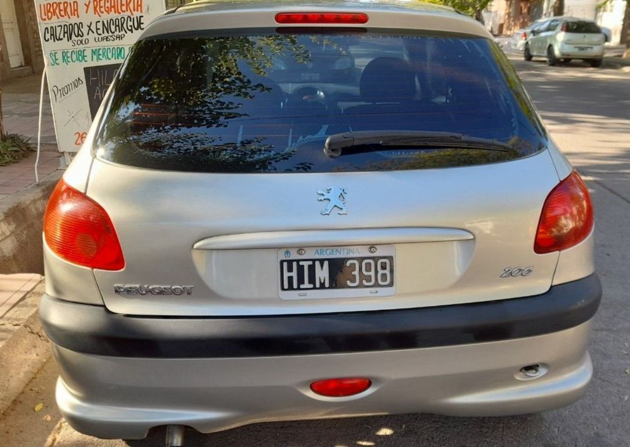 Peugeot 206 Usado en Mendoza, deRuedas