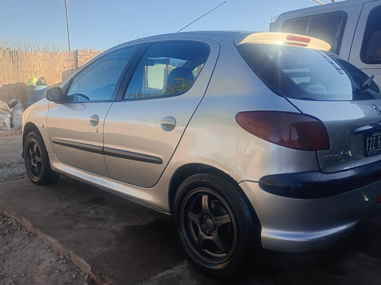 Peugeot 206 Usado en Mendoza, deRuedas