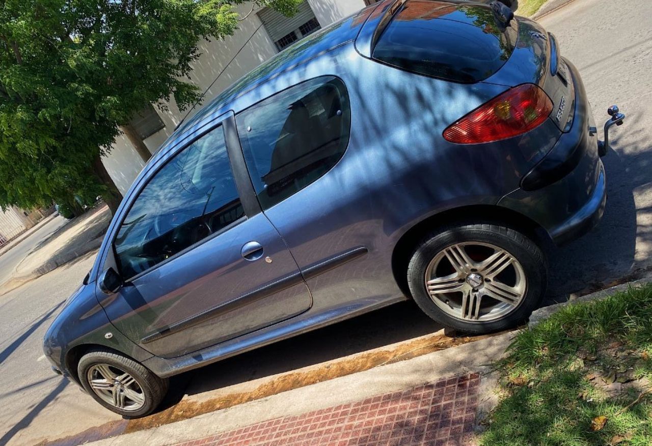 Peugeot 206 Usado en Córdoba, deRuedas