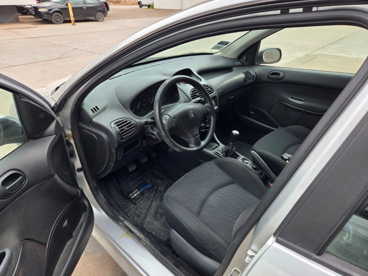 Peugeot 206 Usado en Mendoza, deRuedas