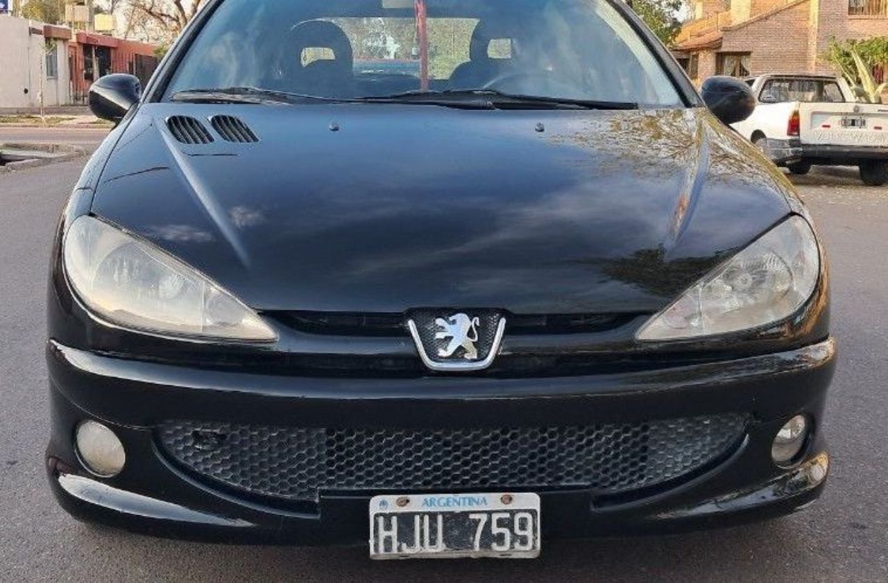 Peugeot 206 Usado en Mendoza, deRuedas