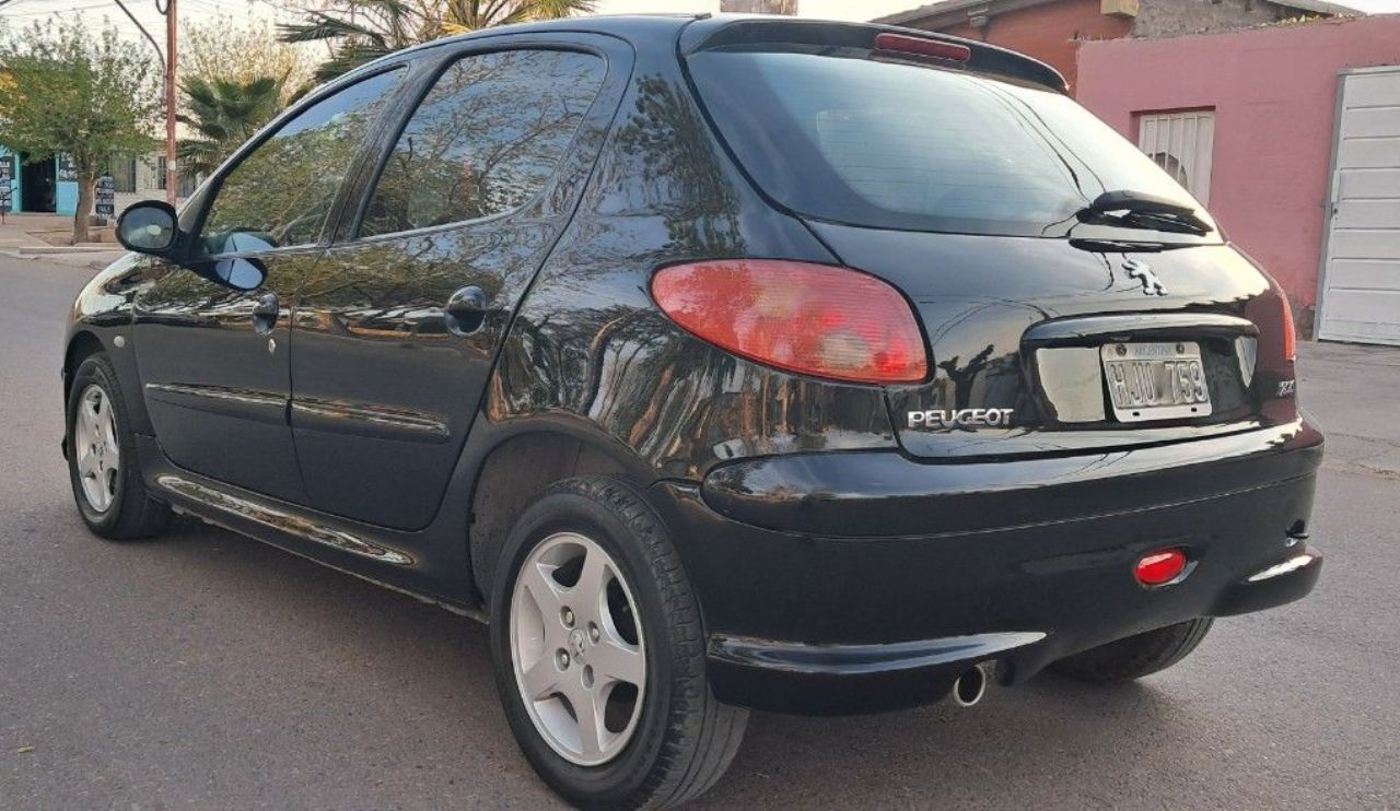 Peugeot 206 Usado en Mendoza, deRuedas