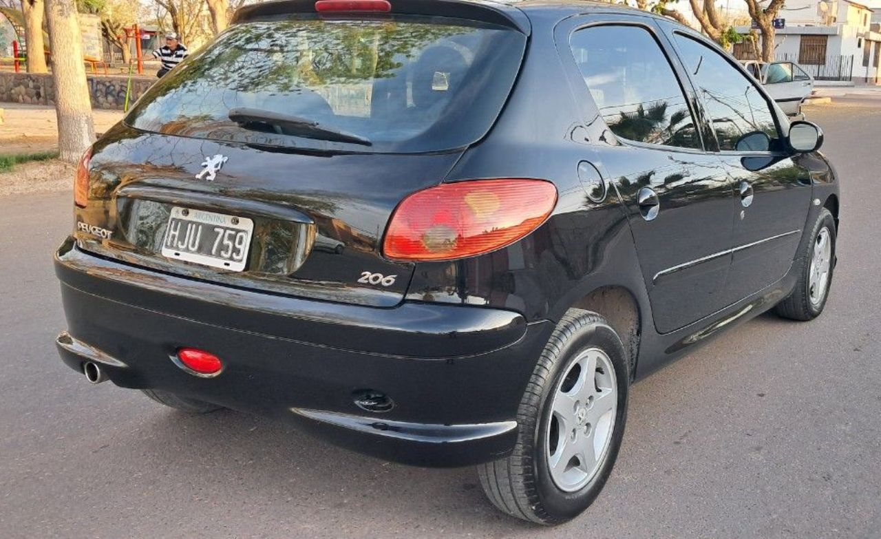 Peugeot 206 Usado en Mendoza, deRuedas