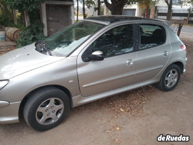 Peugeot 206 Usado en Mendoza, deRuedas