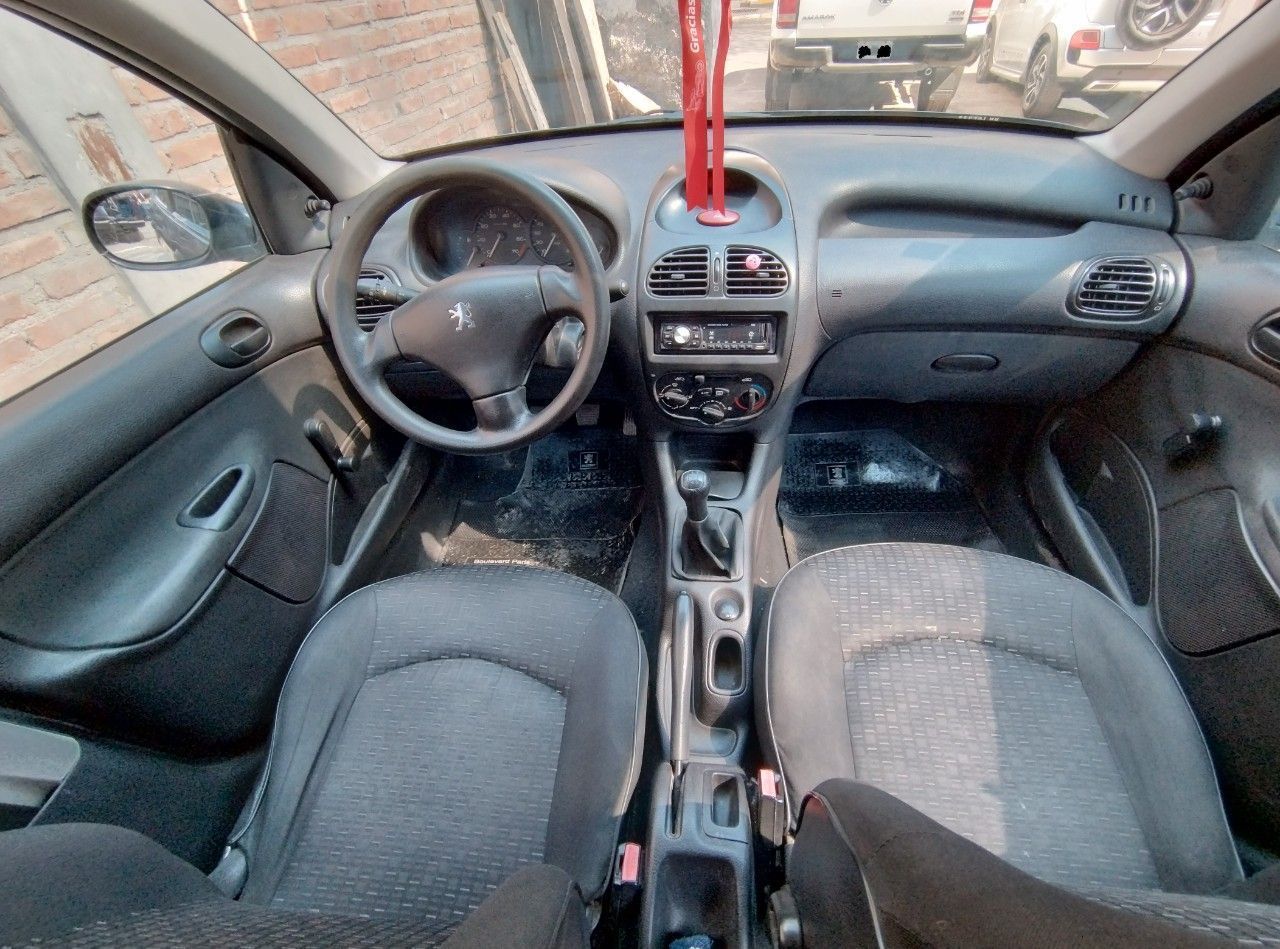 Peugeot 206 Usado en Mendoza, deRuedas