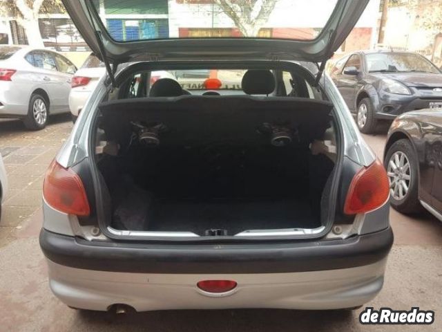 Peugeot 206 Usado en Mendoza, deRuedas