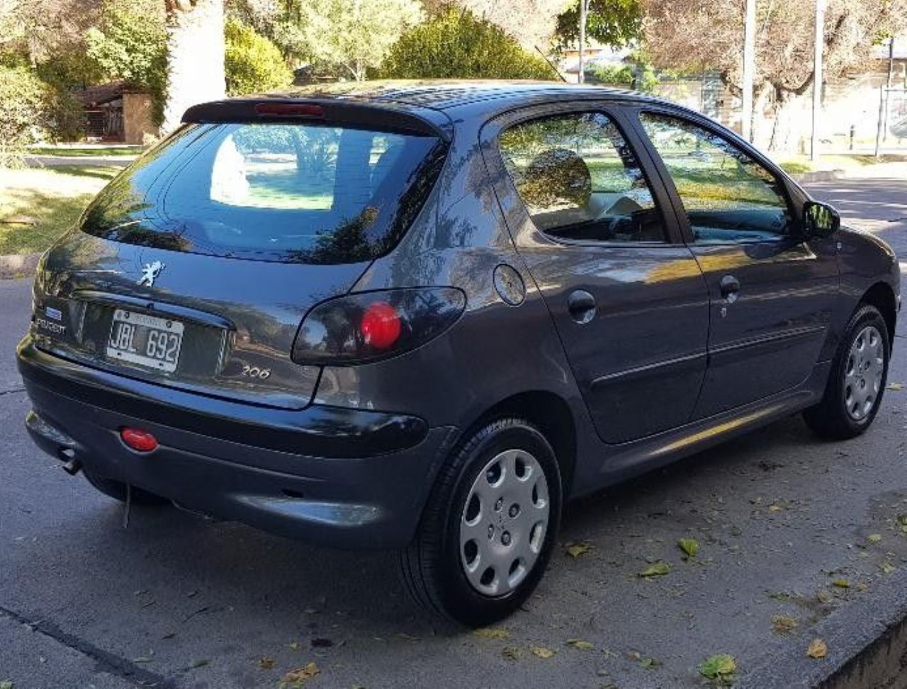 Peugeot 206 Usado en Mendoza, deRuedas
