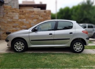 Peugeot 206 Usado en Mendoza