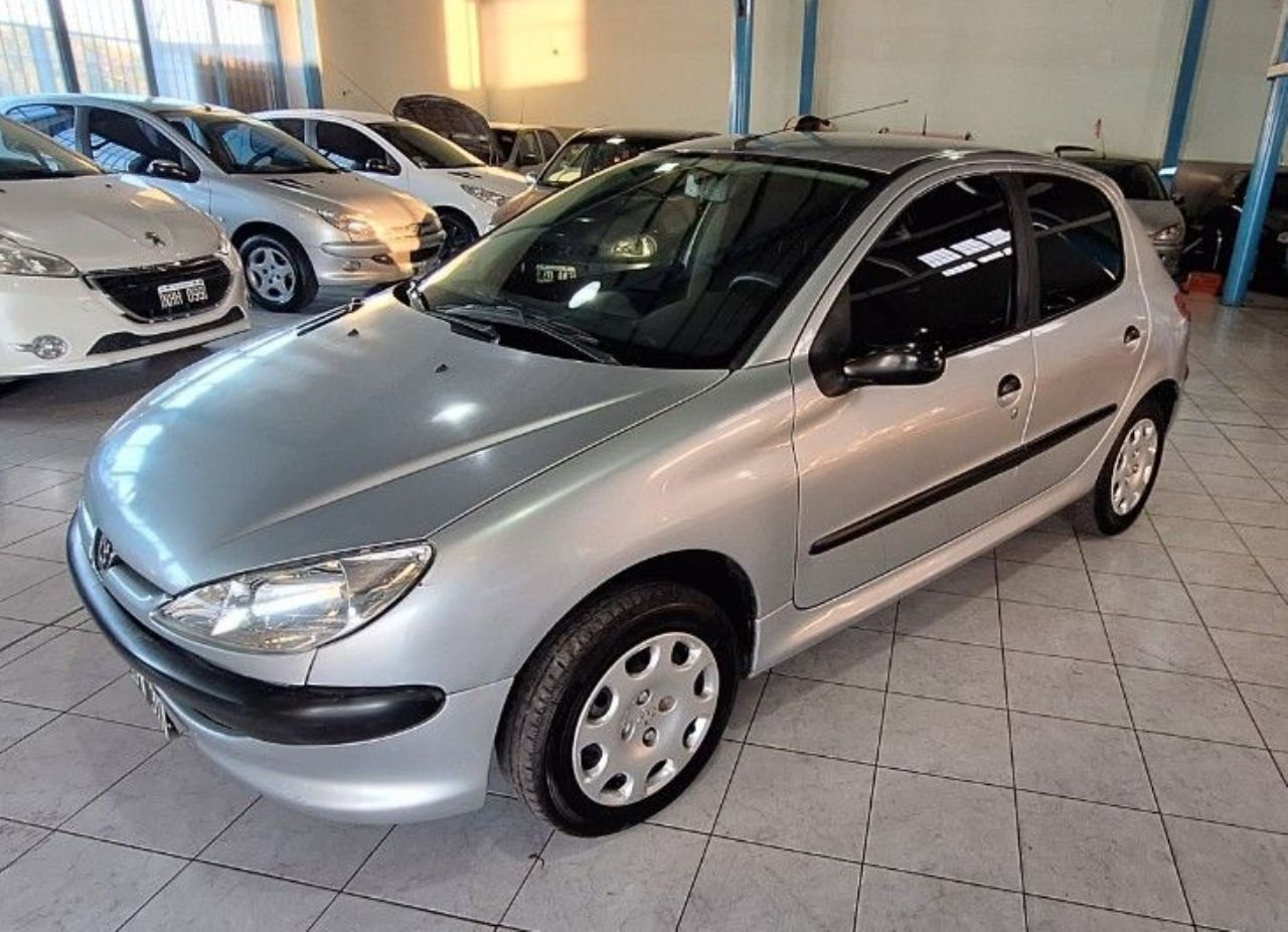 Peugeot 206 Usado en Mendoza, deRuedas