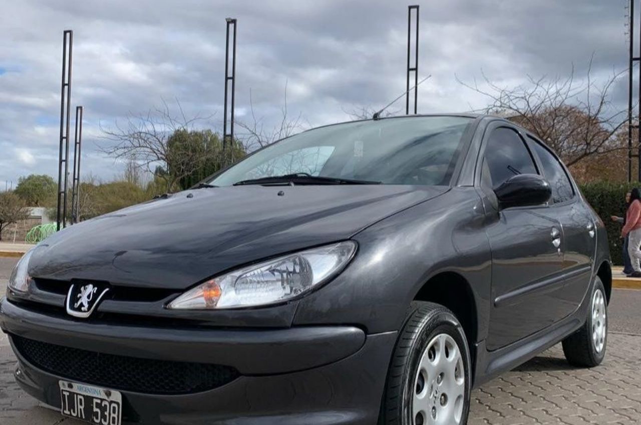 Peugeot 206 Usado en Mendoza, deRuedas