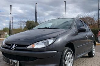 Peugeot 206 Usado en Mendoza