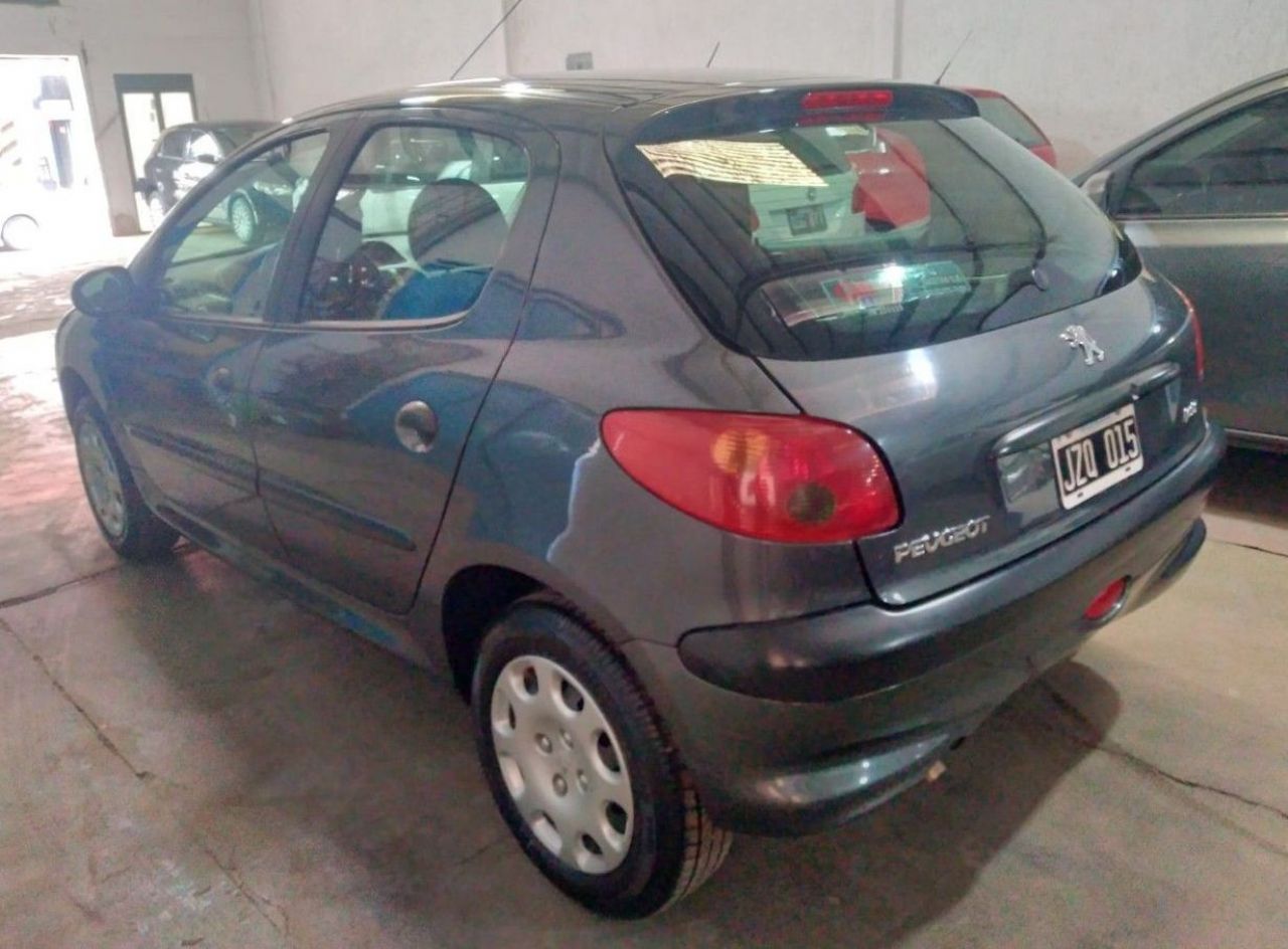 Peugeot 206 Usado en Mendoza, deRuedas