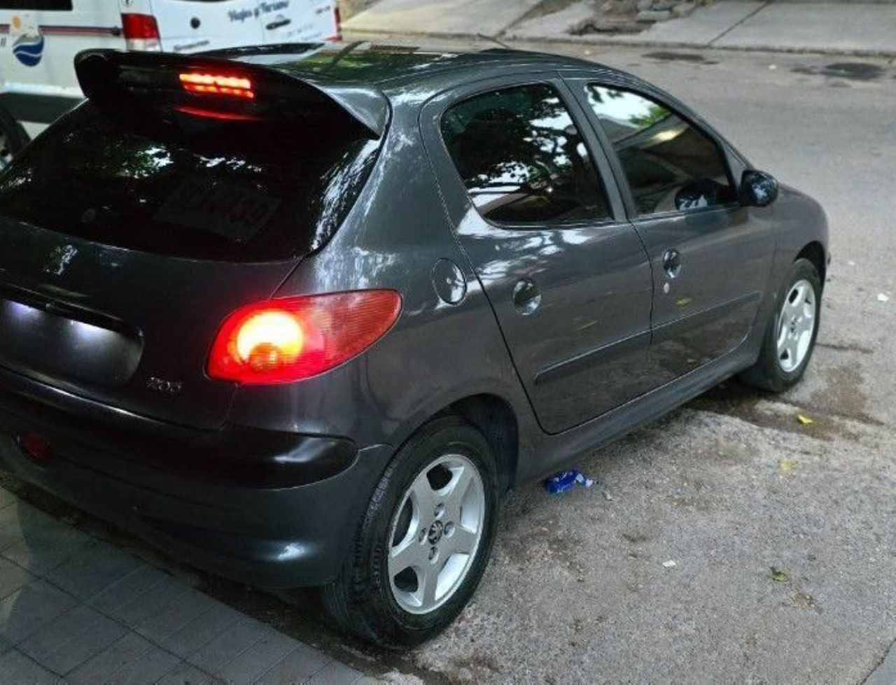 Peugeot 206 Usado en Mendoza, deRuedas