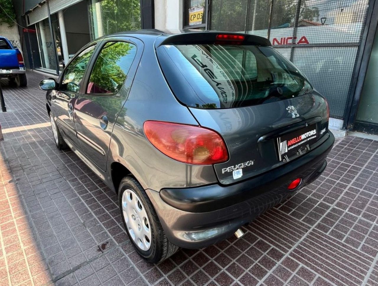 Peugeot 206 Usado Financiado en Mendoza, deRuedas