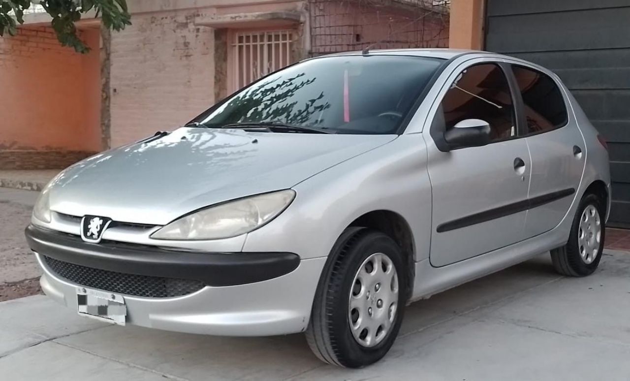 Peugeot 206 Usado en Mendoza, deRuedas