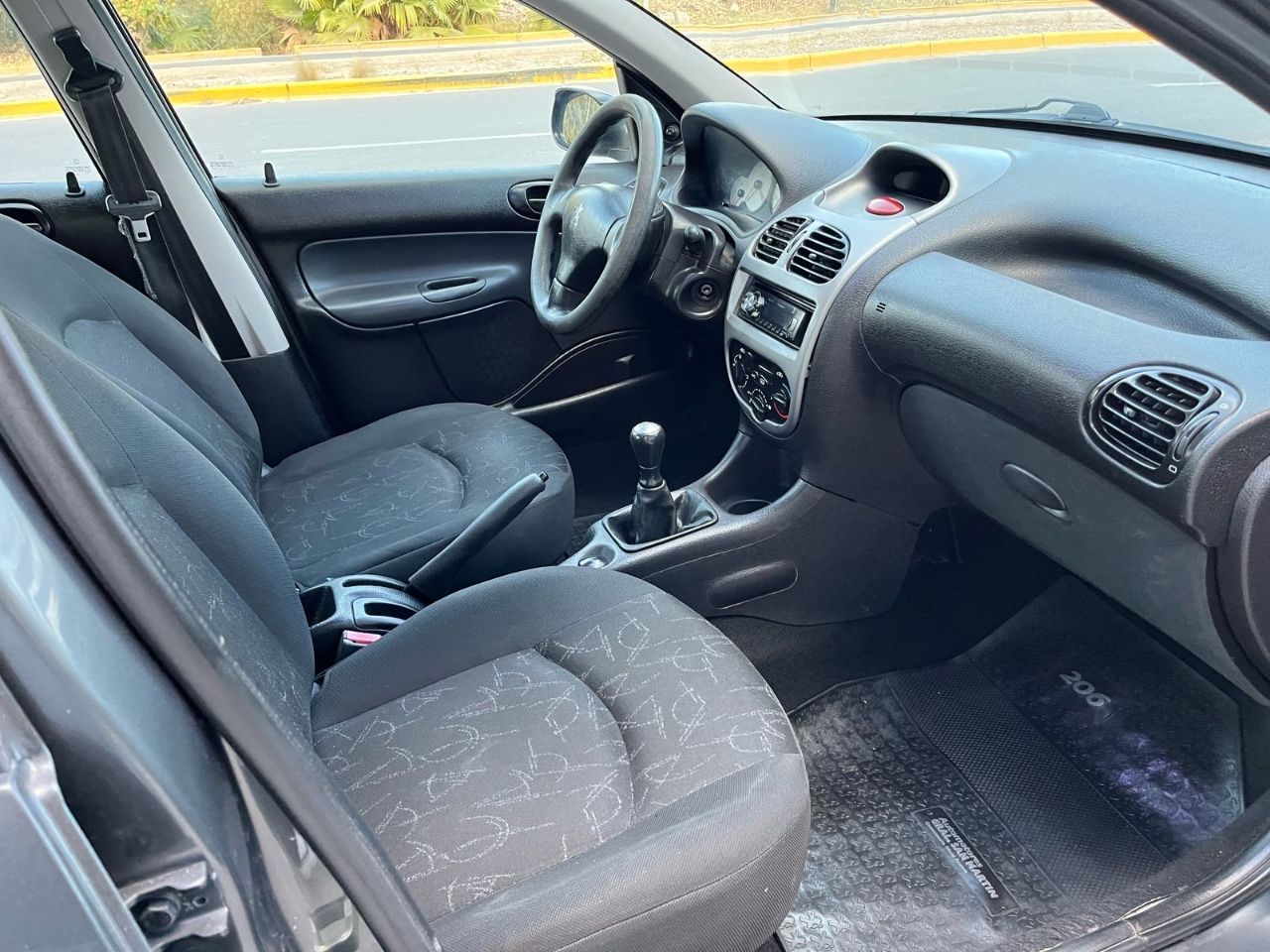 Peugeot 206 Usado en Mendoza, deRuedas