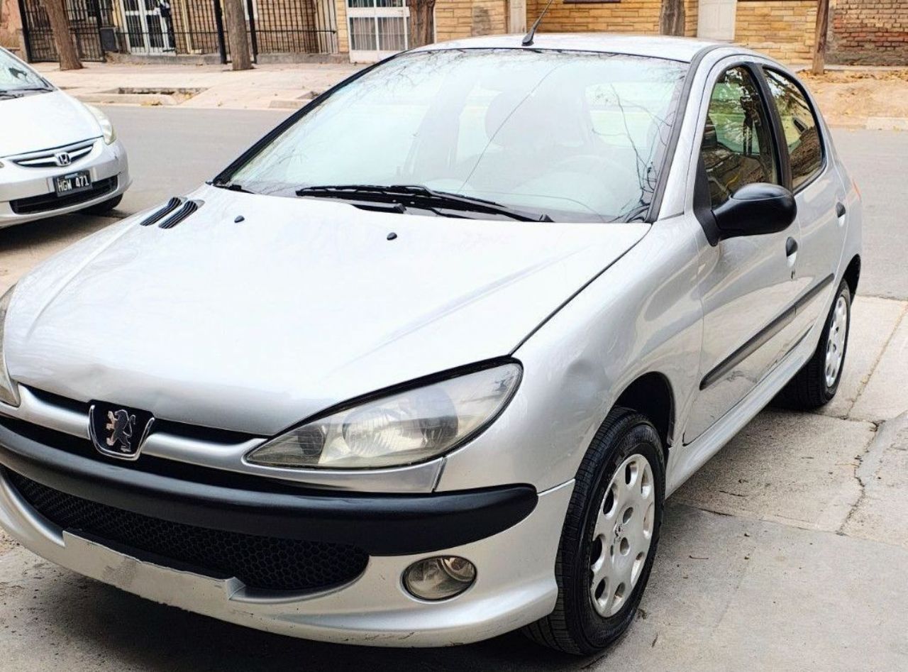 Peugeot 206 Usado en Mendoza, deRuedas