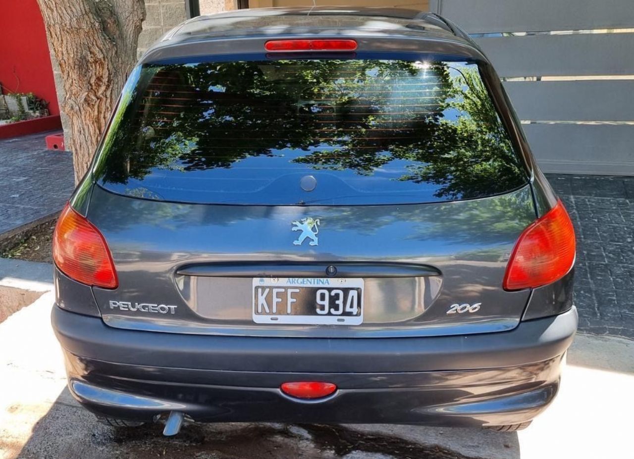 Peugeot 206 Usado en Mendoza, deRuedas