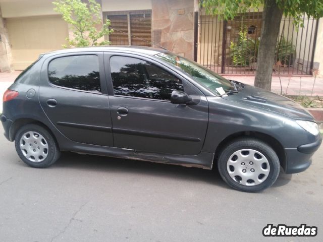 Peugeot 206 Usado en Mendoza, deRuedas