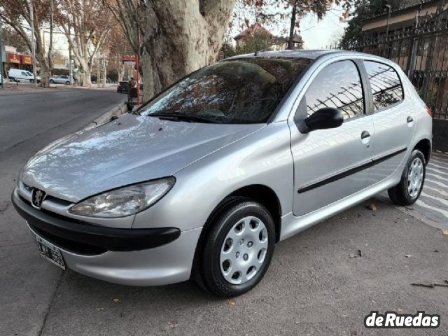 Peugeot 206 Usado en Mendoza, deRuedas