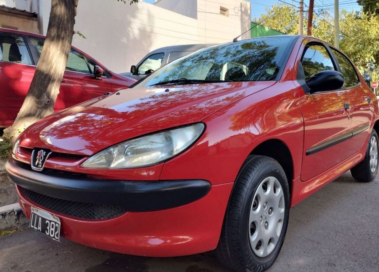 Peugeot 206 Usado en Mendoza, deRuedas