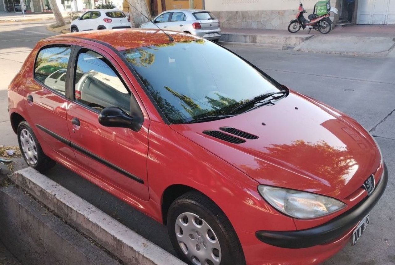 Peugeot 206 Usado en Mendoza, deRuedas