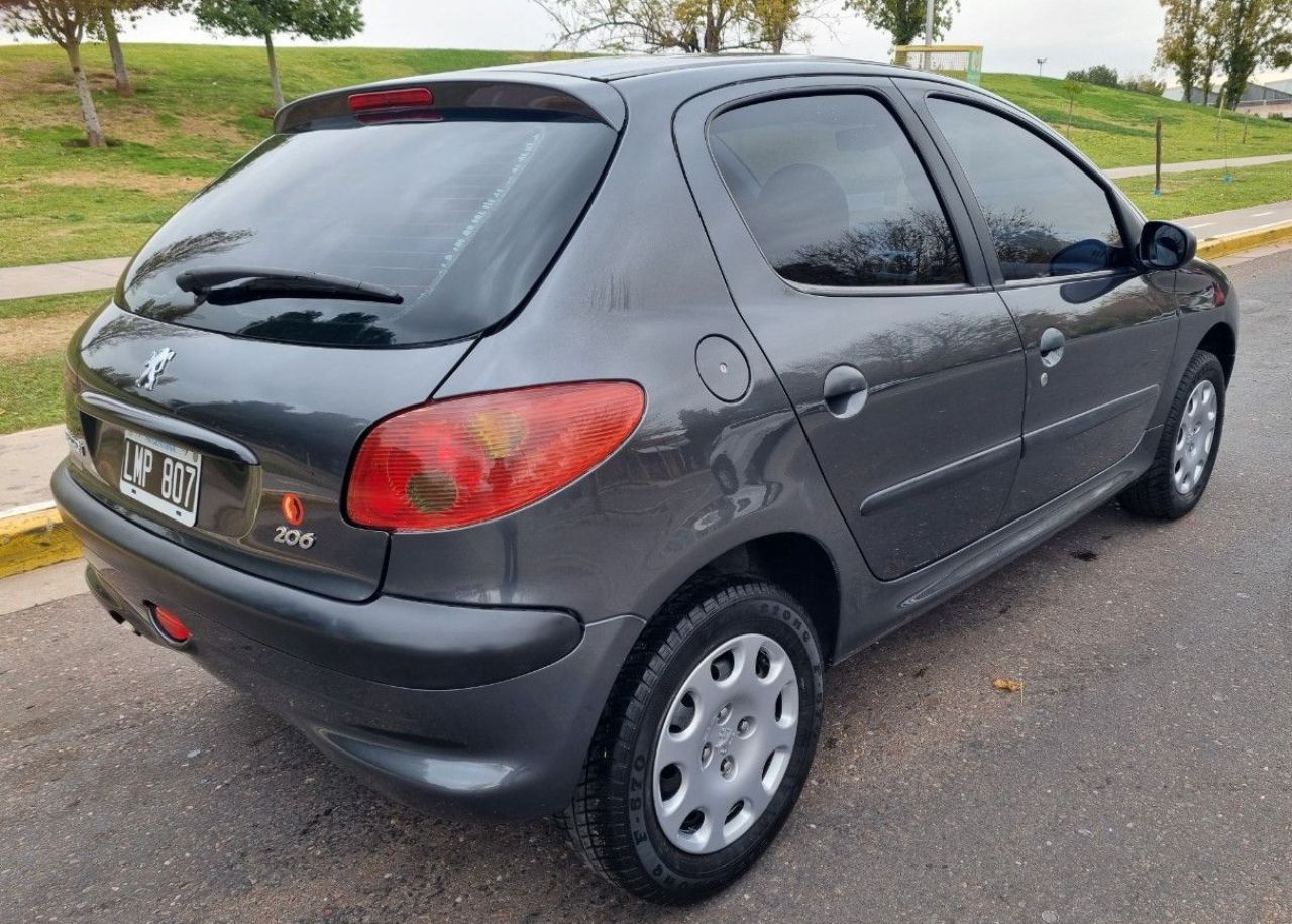 Peugeot 206 Usado en Mendoza, deRuedas