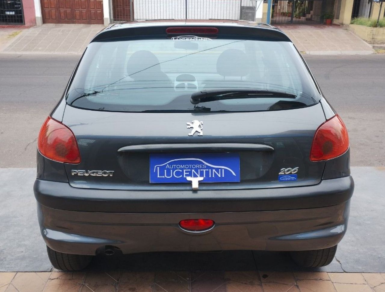 Peugeot 206 Usado en Mendoza, deRuedas