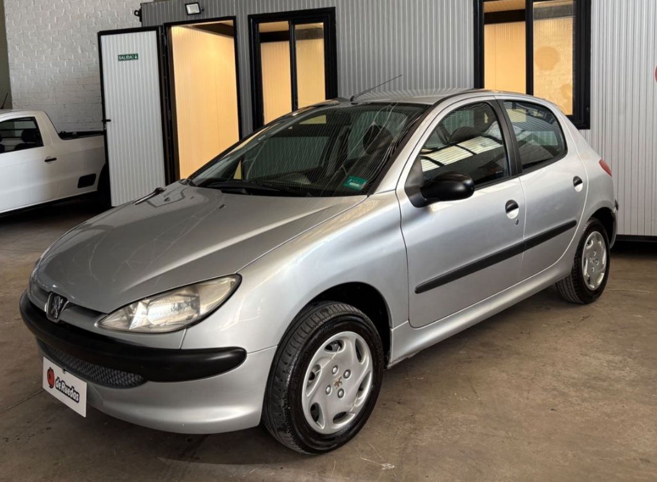 Peugeot 206 Usado en Mendoza, deRuedas