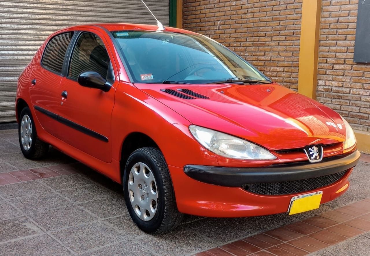 Peugeot 206 Usado en Mendoza, deRuedas