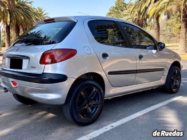 Peugeot 206 Usado en Mendoza, deRuedas