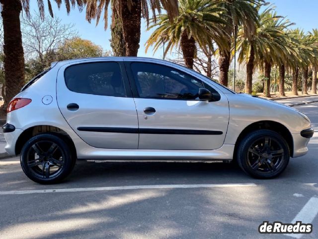 Peugeot 206 Usado en Mendoza, deRuedas