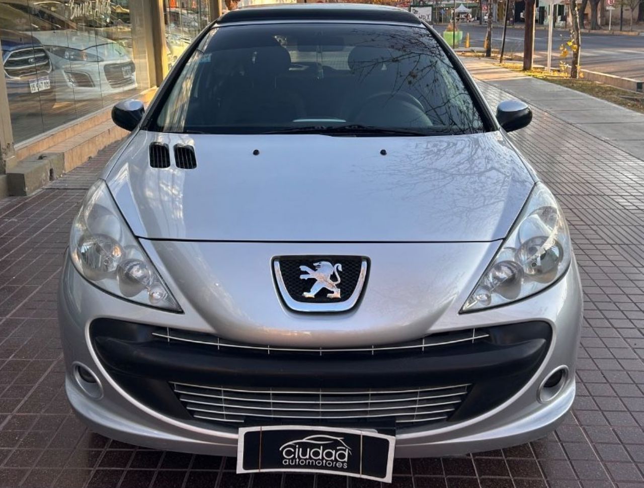 Peugeot 207 Usado Financiado en Mendoza, deRuedas