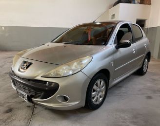 Peugeot 207 Usado en Mendoza Financiado