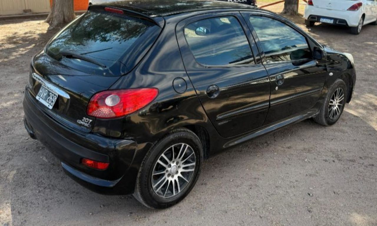 Peugeot 207 Usado en Mendoza, deRuedas