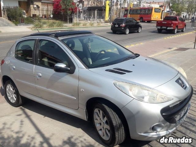 Peugeot 207 Usado en Mendoza, deRuedas