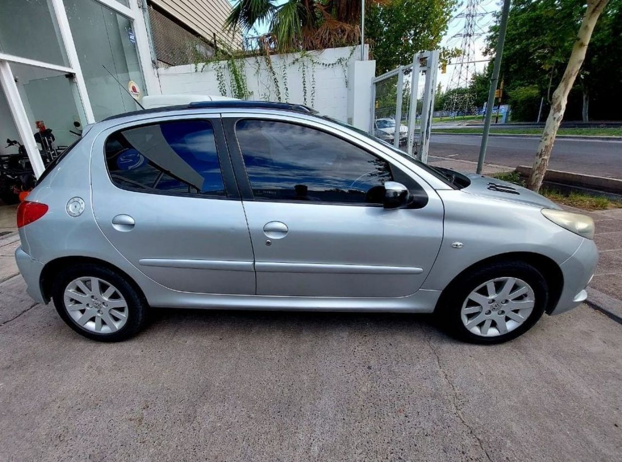 Peugeot 207 Usado Financiado en Mendoza, deRuedas