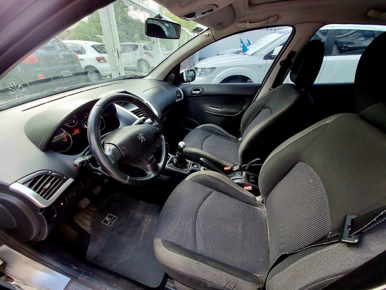 Peugeot 207 Usado en Mendoza, deRuedas