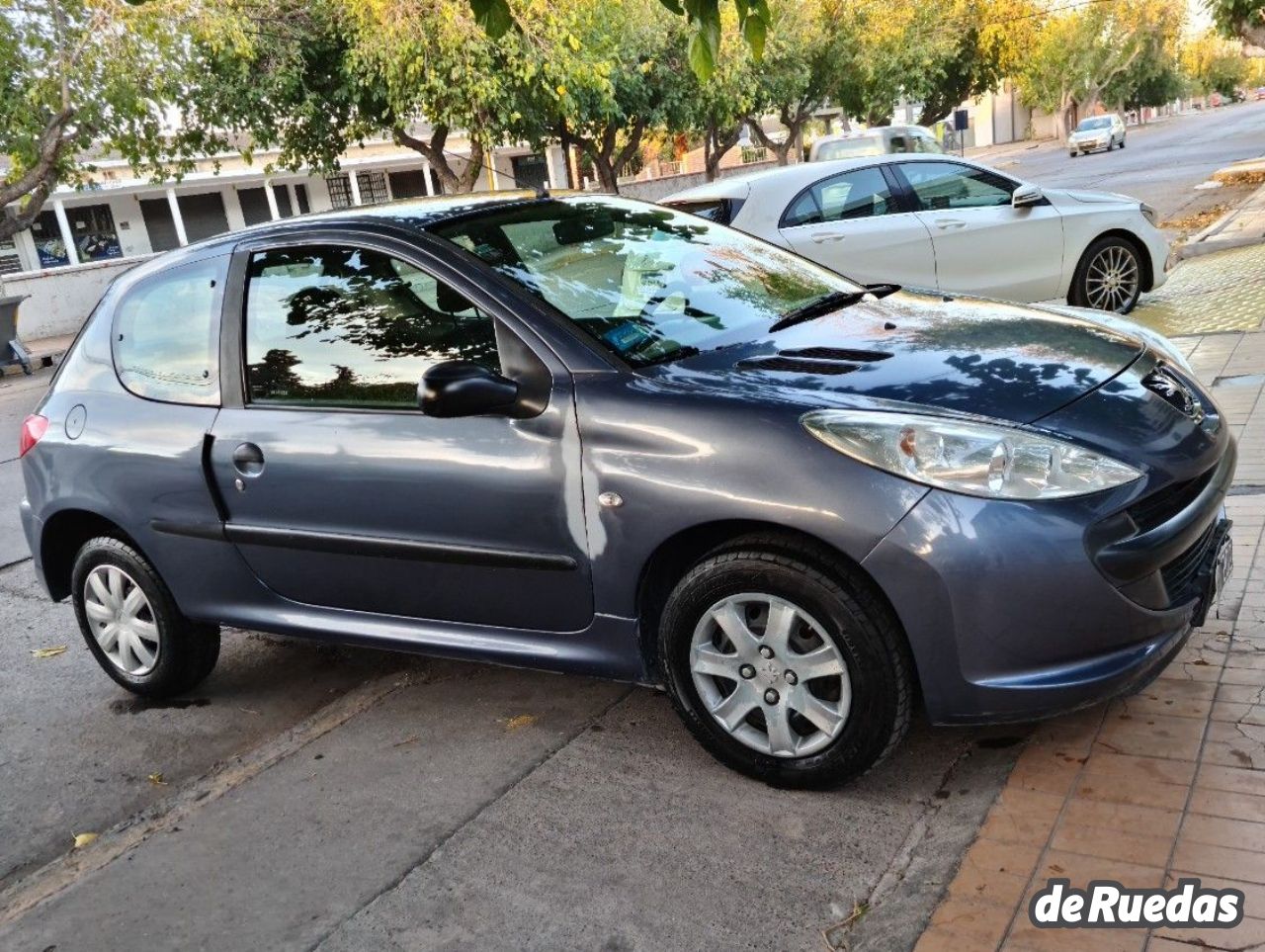 Peugeot 207 Usado en San Juan, deRuedas