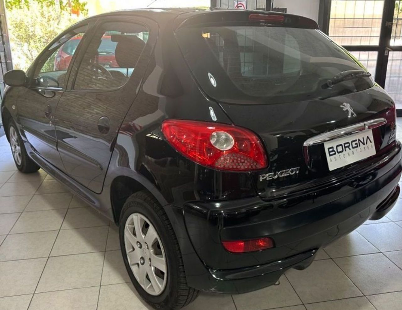 Peugeot 207 Usado Financiado en Mendoza, deRuedas