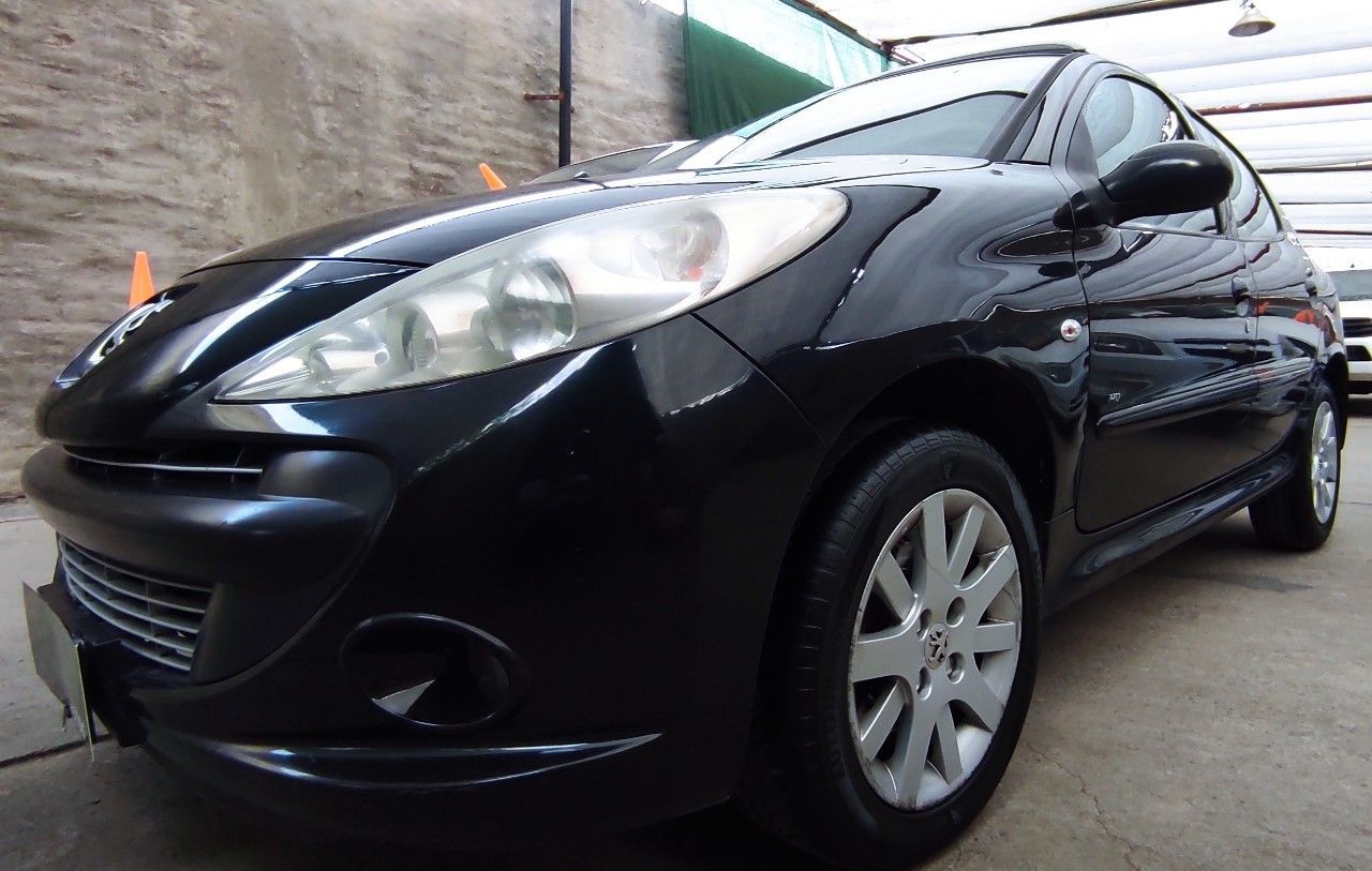 Peugeot 207 Usado en Mendoza, deRuedas
