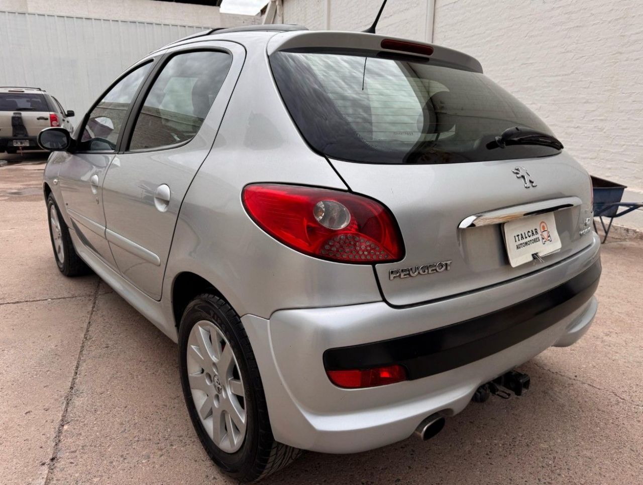 Peugeot 207 Usado en Mendoza, deRuedas