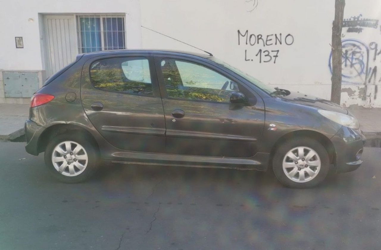 Peugeot 207 Usado en Mendoza, deRuedas