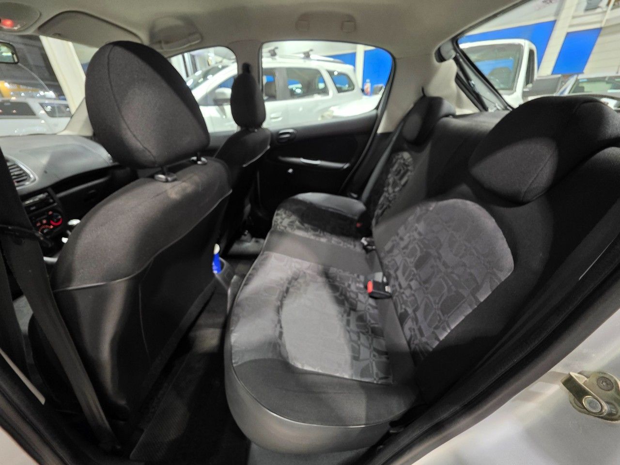 Peugeot 207 Usado Financiado en Mendoza, deRuedas